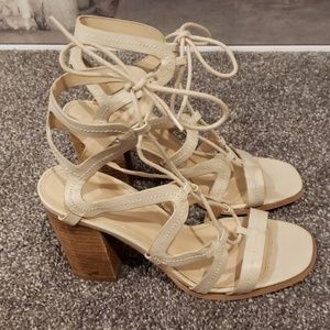 Forever new Shoes size 7